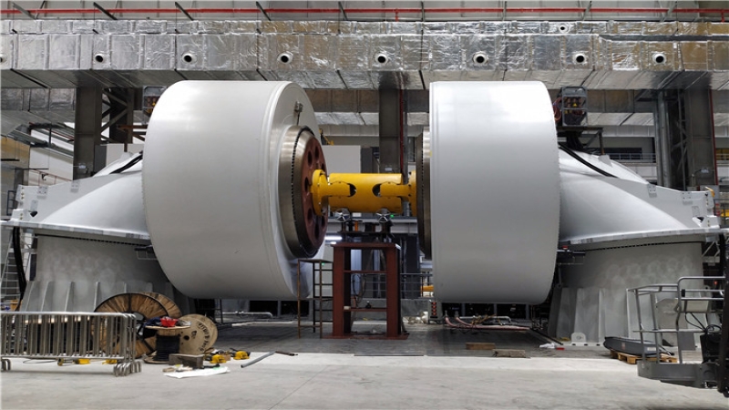 上海電氣風電集團大兆瓦低速永磁同步電機對拖試驗平臺投入運行